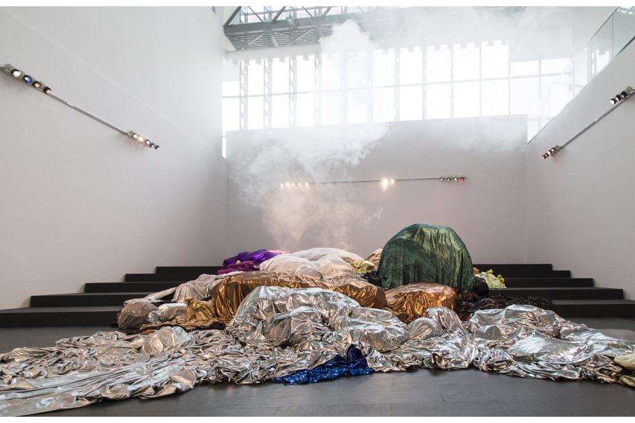 Exposición Querer Parecer Noche en el CA2M. Foto: Sue Ponce