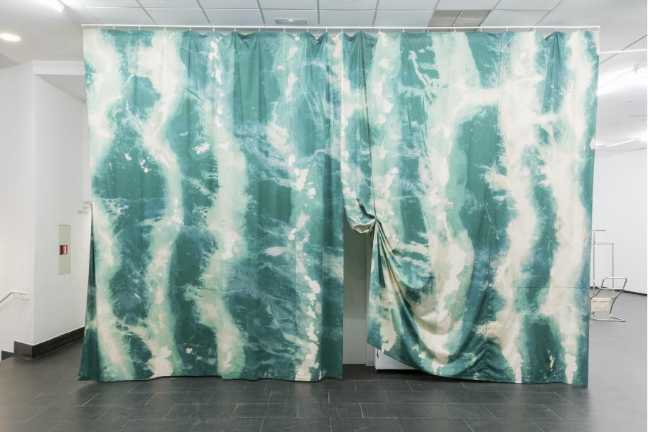 Exposición Querer Parecer Noche en el CA2M. Foto: Sue Ponce