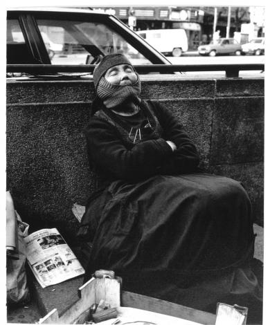 Main image of the artwork Para mujeres que esperan más de la vida