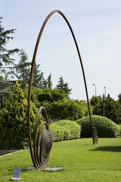 Main image of the artwork Arco