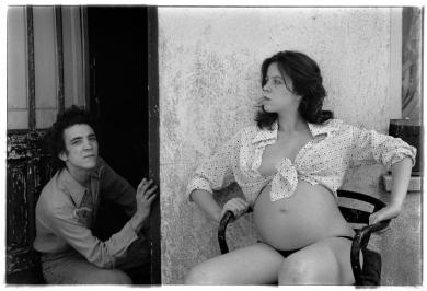 Imagen principal de la obra Willy y Reyes embarazada