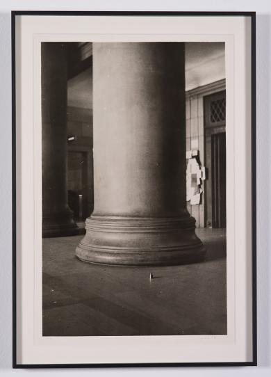 Main image of the artwork Peso y columna