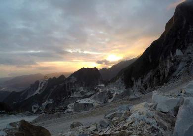 Main image of the artwork Revolución, Carrara