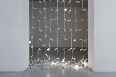 Main image of the artwork Después de y antes de (Félix González - Torres n 1)