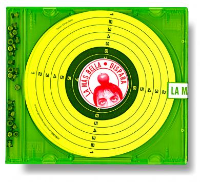 Main image of the artwork La Más Bella. Dispara